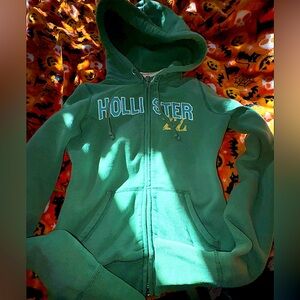 Y2K Hollister Sage Green  Zip-up Sweater